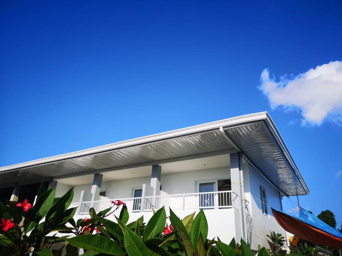 Hotel Beyond Island Moalboal Esterno foto