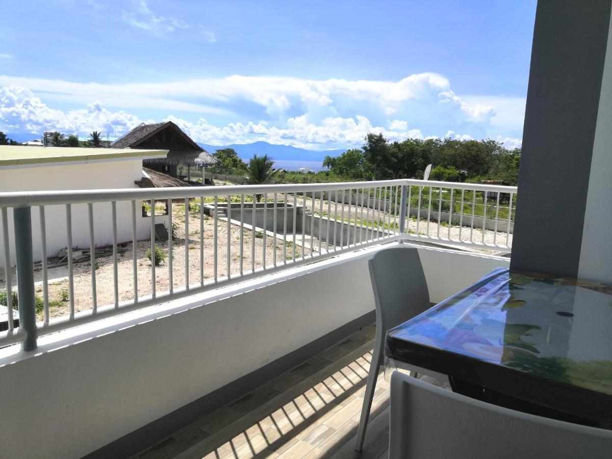 Hotel Beyond Island Moalboal Esterno foto