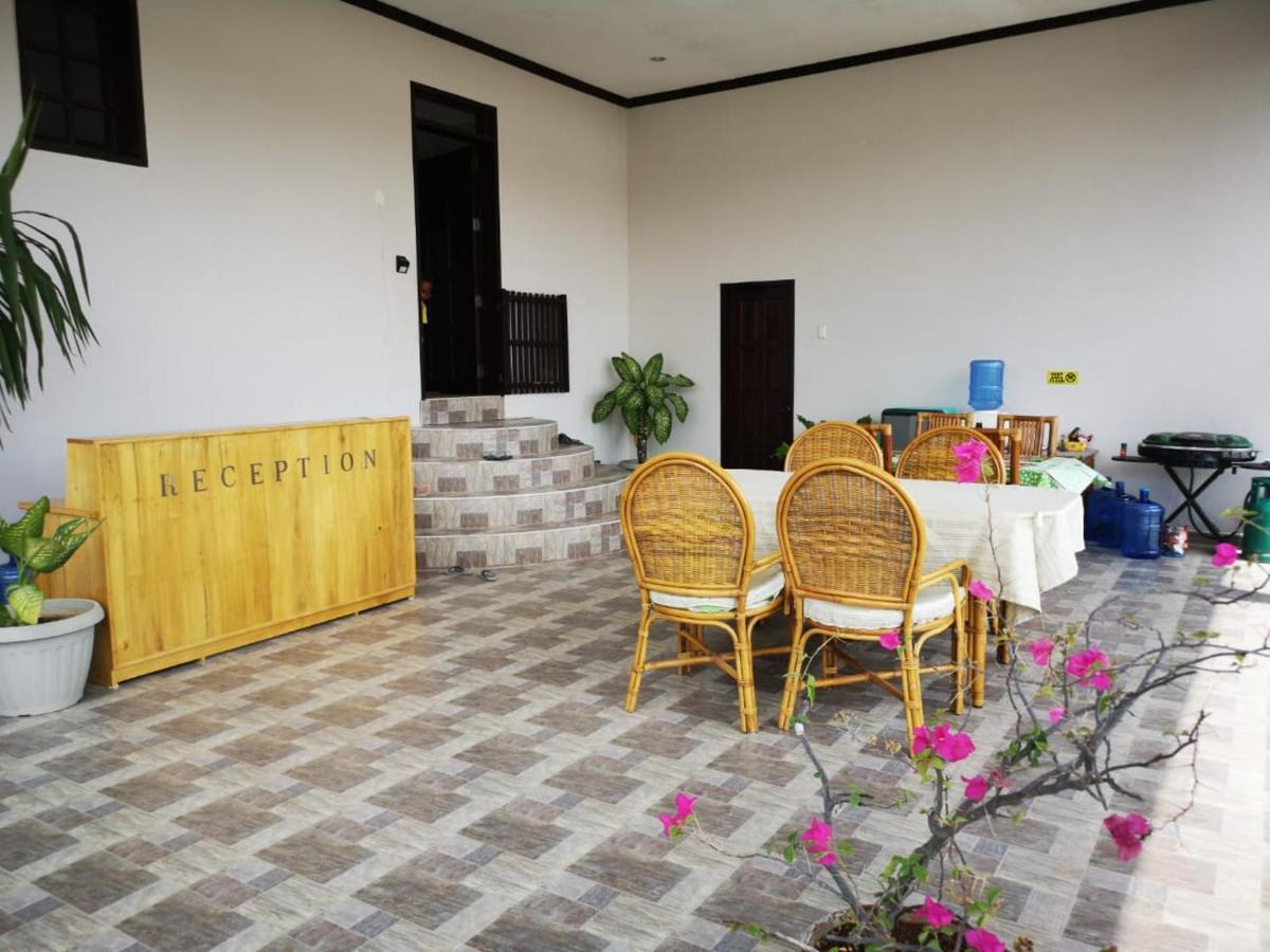 Hotel Beyond Island Moalboal Esterno foto