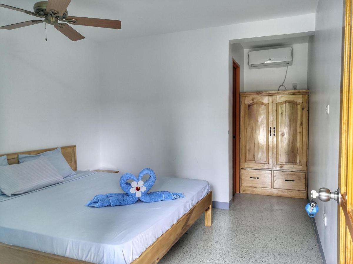 Hotel Beyond Island Moalboal Esterno foto