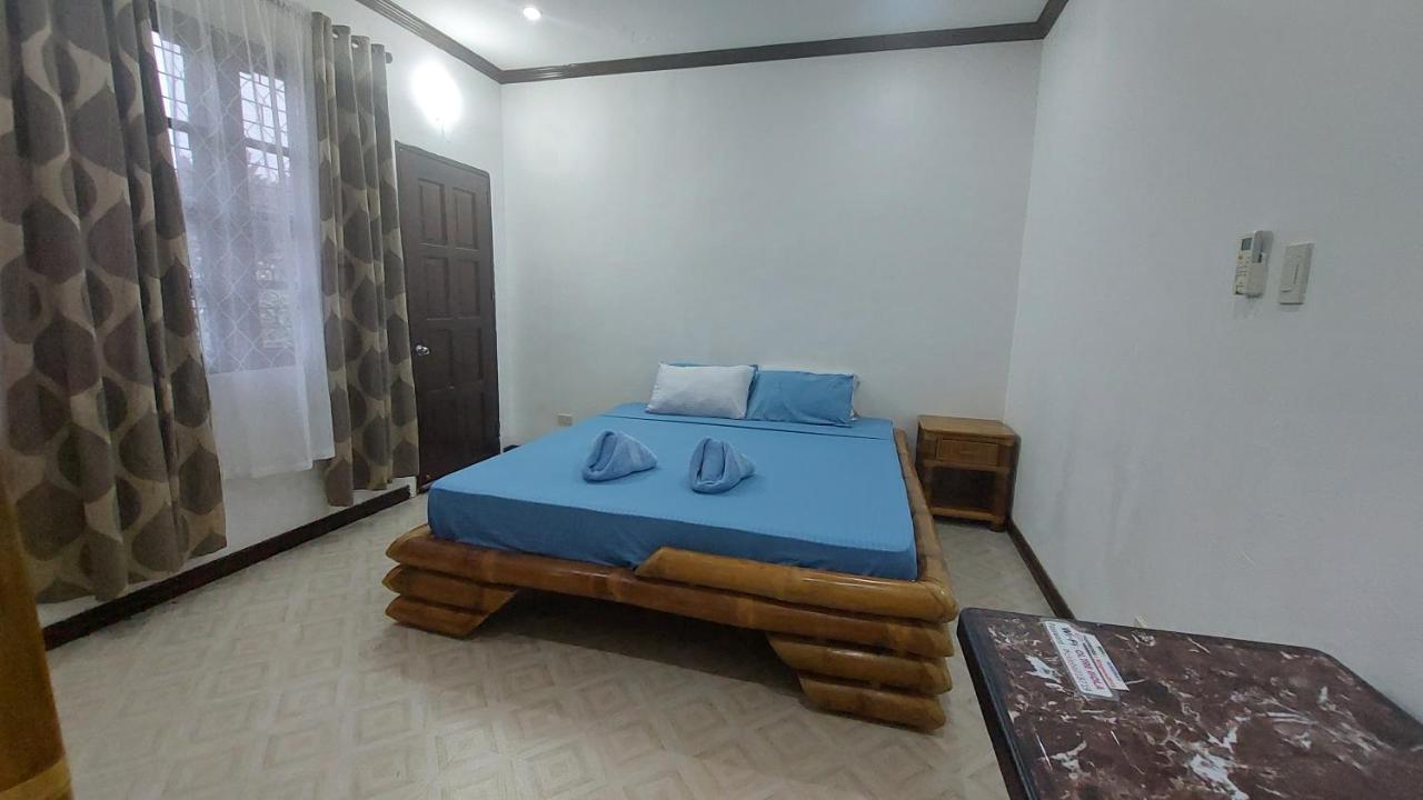 Hotel Beyond Island Moalboal Esterno foto