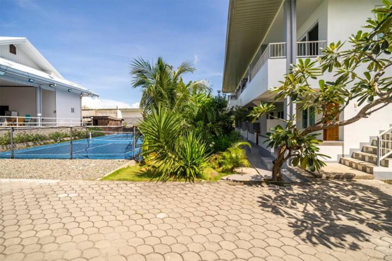 Hotel Beyond Island Moalboal Esterno foto